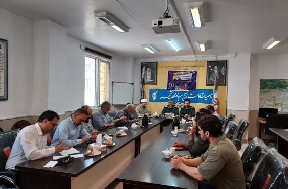 تجلیل از خبرنگاران و اصحاب رسانه در ناحیهٔ مقاومت بسیج مهدیشهر تجلیل از خبرنگاران و اصحاب رسانه در ناحیهٔ مقاومت بسیج مهدیشهر