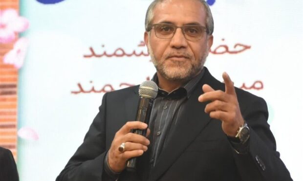 مهدیشهر و شهمیرزاد‌‌ می‌توانند به قطب صنایع دستی تبدیل شوند
