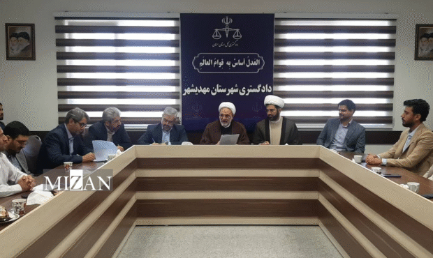 رئیس‌کل دادگستری استان سمنان از حوزه قضایی مهدیشهر بازدید کرد