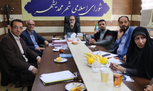 اولین کتابخانه عمومی سیار شهرستان مهدی‌شهر در مسیر تجهیز و راه‌اندازی قرار گرفت