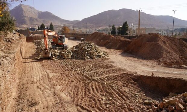 جنوب مهدیشهر صاحب بازارچه دائمی و بوستان محلی می‌شود