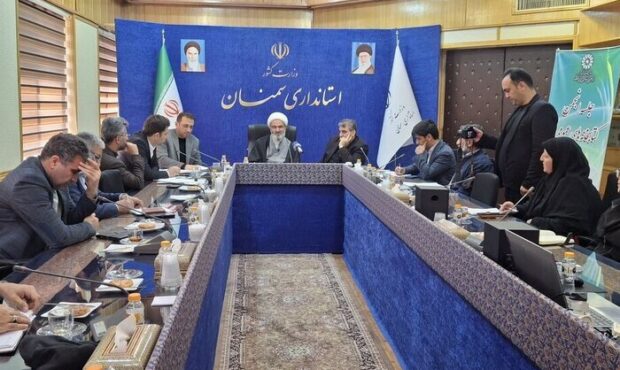 درخواست نماینده ولی‌فقیه در سمنان برای گنجاندن ساعت مطالعه در مدارس