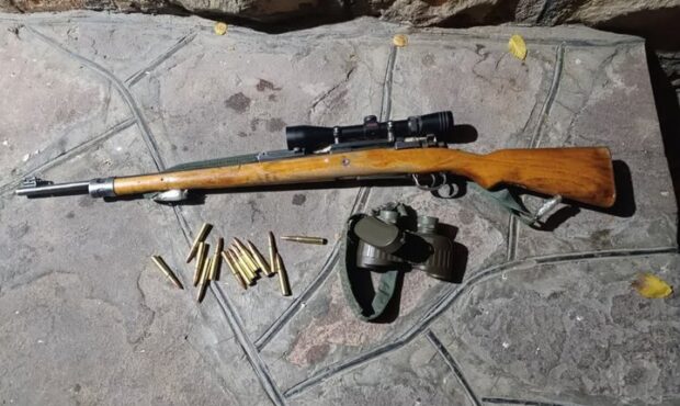 شکارچی متخلف در منطقه پرور قبلِ شکار متوقف شد شکارچی متخلف در منطقه پرور قبلِ شکار متوقف شد