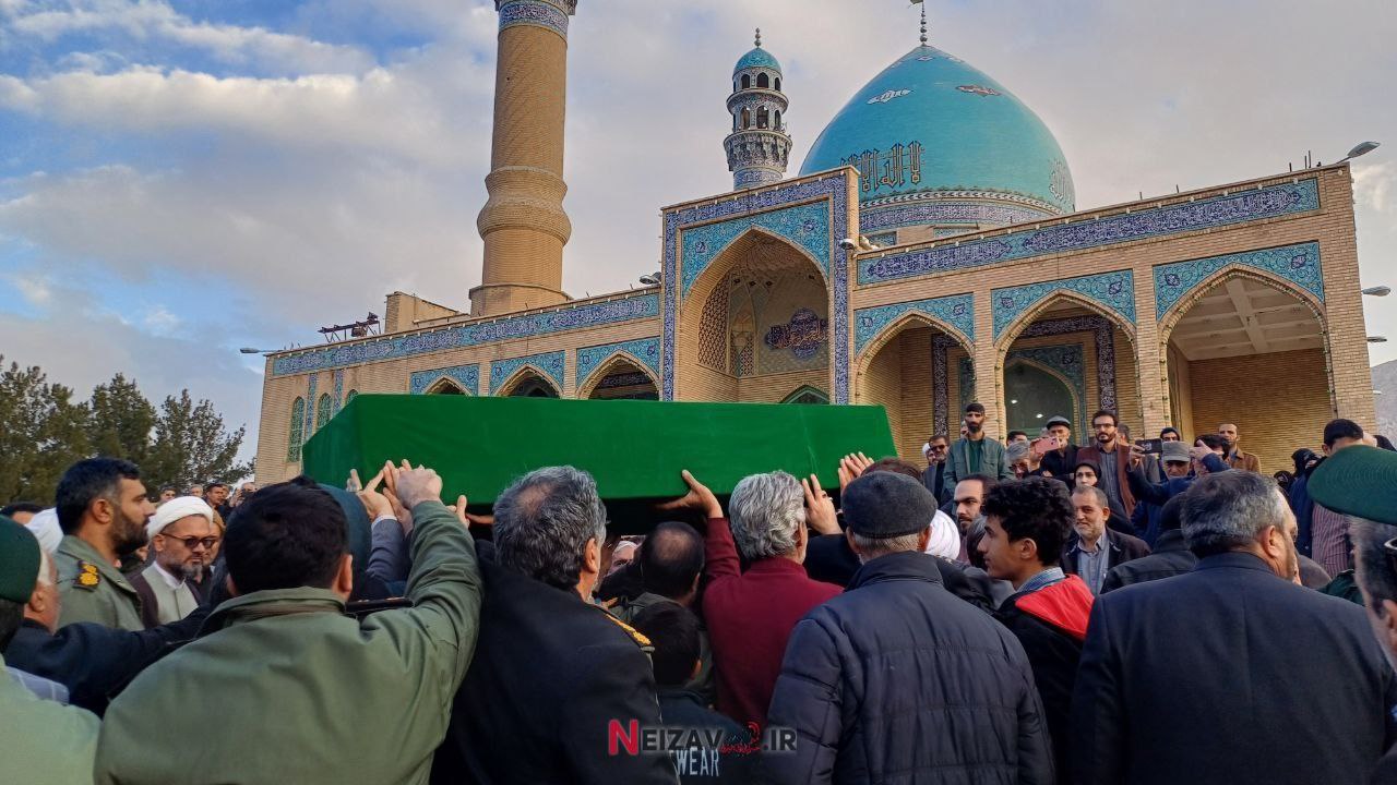 وداع مردم مهدیشهر با پیکر آیت‌الله شاهچراغی (ره)