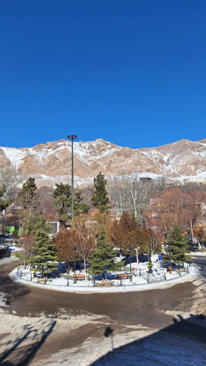 صبح برفی شهمیرزاد در دومین روز از دومین ماه زمستان