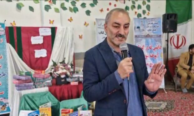 «آرامش ماندگار»؛ ترویج کتابخوانی در مدارس مهدیشهر