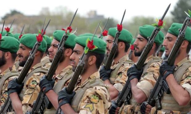 روز ارتش؛ روایت اقتدار، انضباط و فداکاری روز ارتش؛ روایت اقتدار، انضباط و فداکاری