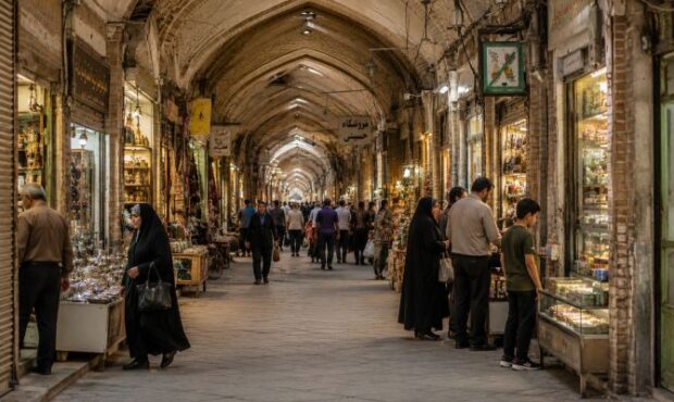 زندگی روزمره؛ مهم‌ترین نشانه مقاومت مردم ایران