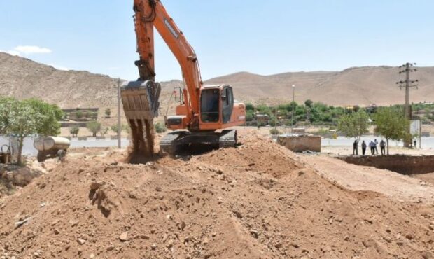 عملیات تقاطع غیرهمسطح بیمارستان مهدیشهر از سرگرفته شد
