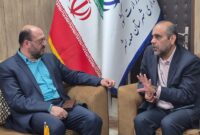 استقبال گردشگران از نان سنگسری