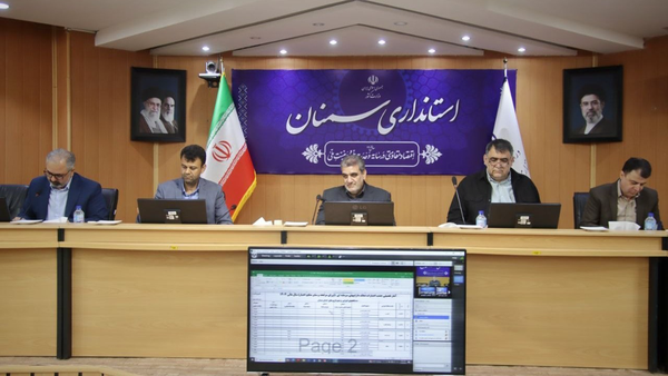 استاندار سمنان: تکمیل پروژه‌های با پیشرفت بالای ۷۰ درصد در اولویت باشد