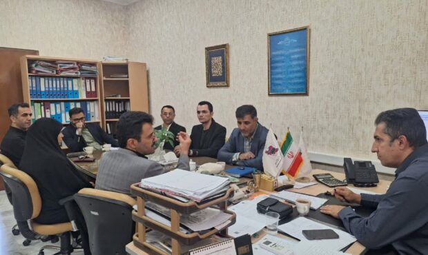 دانشگاه آزاد مهدیشهر و شرکت شهرک‌های صنعتی سمنان برای حل مسائل صنایع کوچک هم‌افزا می‌شوند