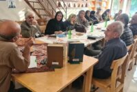 محفل ادبی نویسندگان و شاعران مهدیشهر در کتابخانه سلمان فارسی برگزار شد