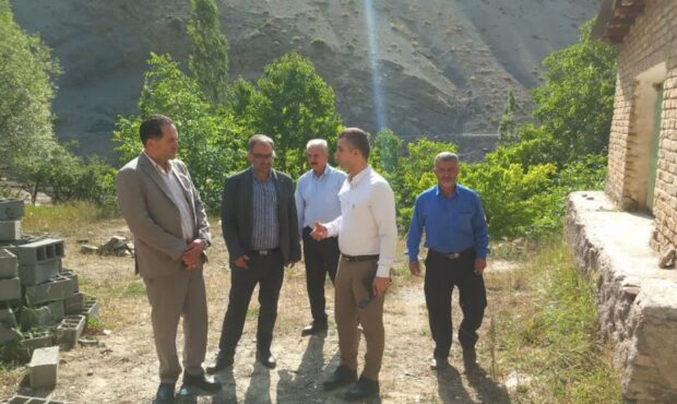 بازدید مسئولان استانی و شهرستانی از روستای شلی برای اجرای طرح «ورزش در آبادی»