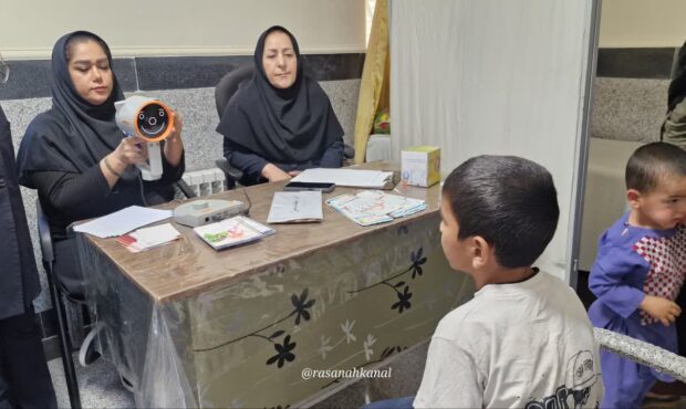 اجرای جهادی طرح رایگان بینایی‌سنجی و شنوایی‌سنجی کودکان در روستای چاشم