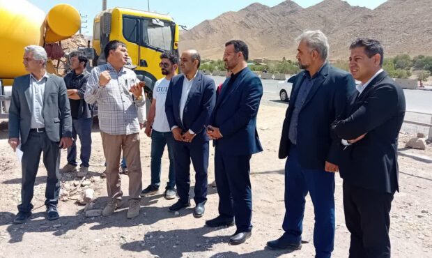 بازدید فرماندار مهدیشهر از روند اجرای تقاطع غیرهمسطح بیمارستان ۱۵ خرداد