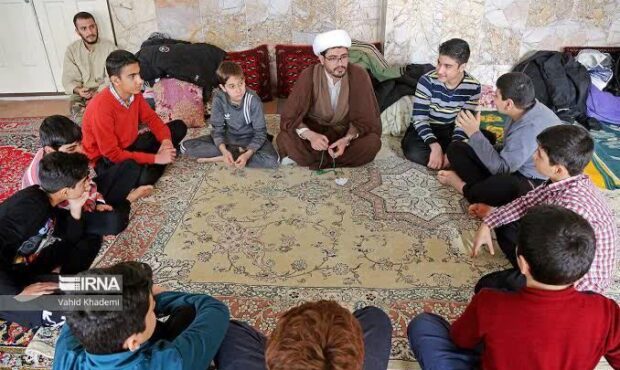 امام محله در طرح «مدیریت محلهمحور» پیشرو هستند امام محله در طرح «مدیریت محلهمحور» پیشرو هستند