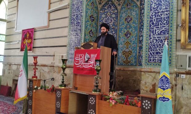 تنها راه عبور از شرایط جنگی، مقاومت و ایستادگی است