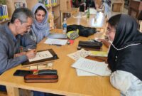 برگزاری کلاس خوشنویسی در کتابخانه سلمان فارسی مهدیشهر