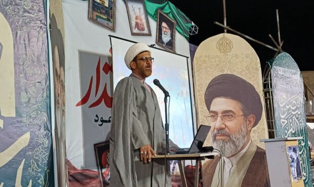 خرمشهرها هنوز در پیش است/ میدان را خالی نمی‌کنیم
