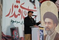 مردم قدر تجمعات و لحظات دفاع از ولایت را بدانند