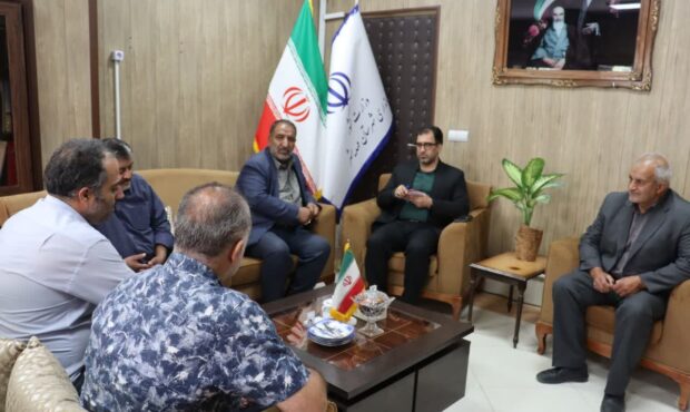 جاویدپور پای مطالبات عشایر ایستاد