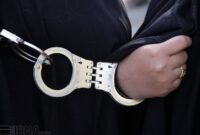 دستگیری سه خواهر سارق و کشف یک‌کیلوگرم مخدر شیشه در گرمسار و شاهرود