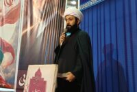 حضور در صحنه‌های اجتماعی، مصداقی از دفاع از حق و تقویت جریان حق است