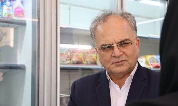 آغاز توزیع ۱۰ تن مرغ منجمد در سمنان؛ نظارت‌ها بیشتر می‌شود
