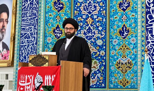 نماز، ستون استقامت ملت ایران در برابر استکبار است نماز، ستون استقامت ملت ایران در برابر استکبار است